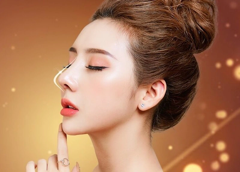 Hậu quả của nâng mũi khi về già